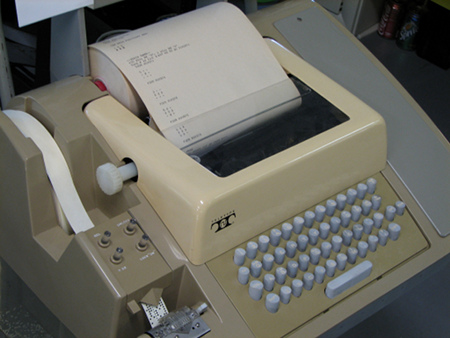 File:ASR-33.jpg